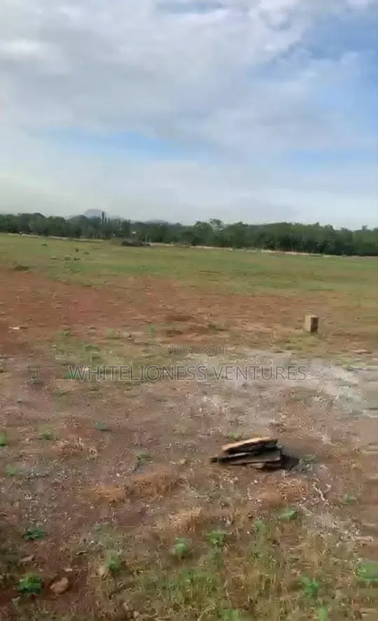 Labd for Sale in Awoyaya Ajah Lagos in Sangotedo