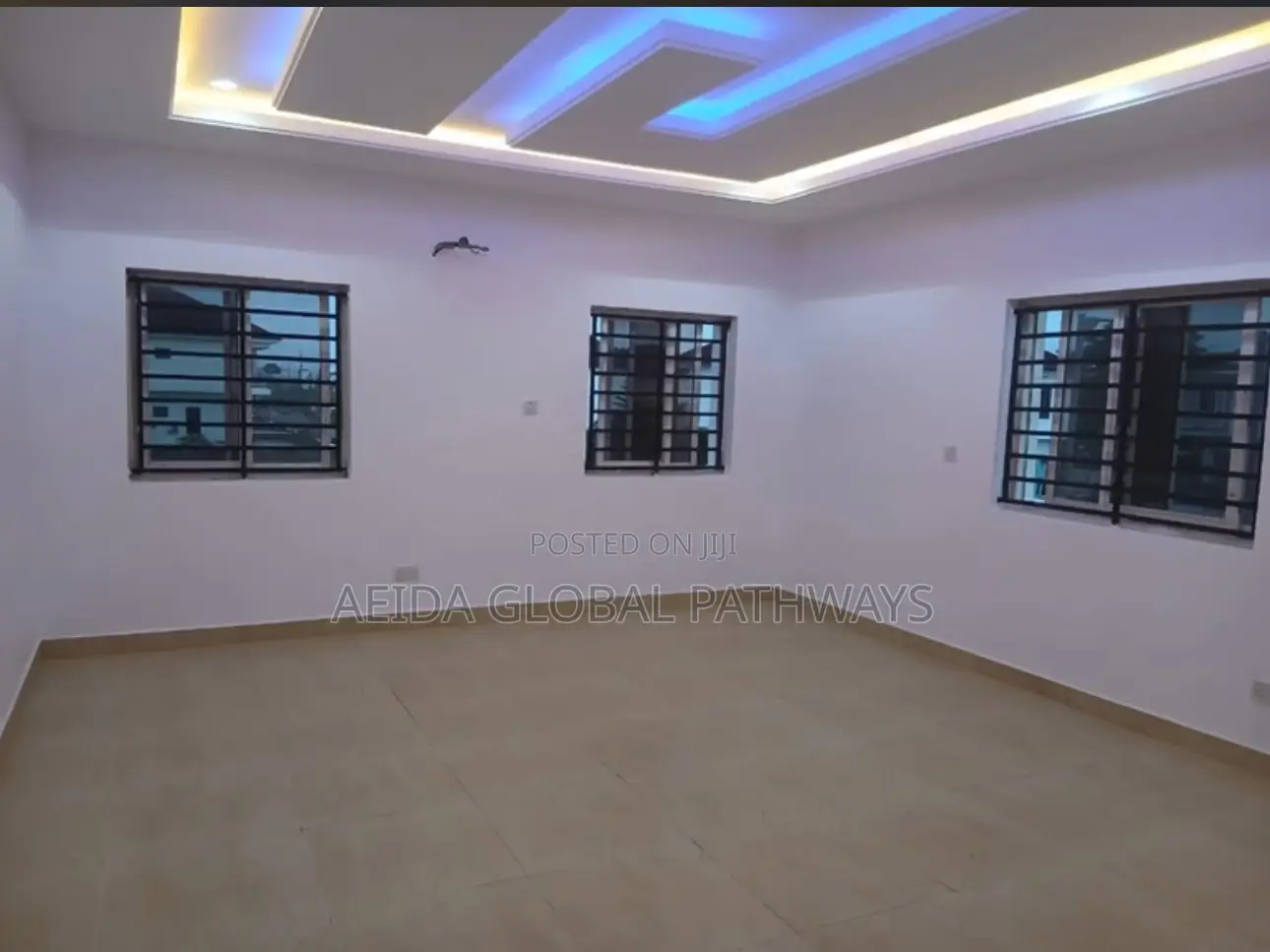 4bdrm Duplex in Sapphire Estate, Lekki for sale in Lekki