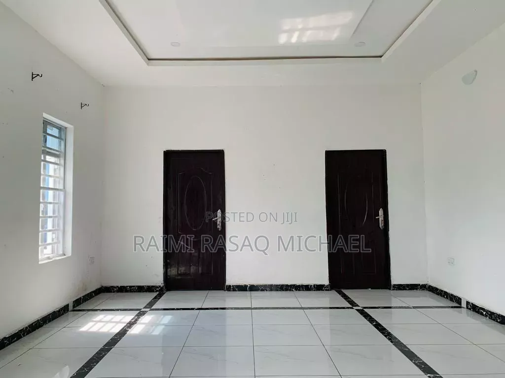 Furnished 2bdrm Apartment in Peakpark, Awoyaya for rent in Awoyaya