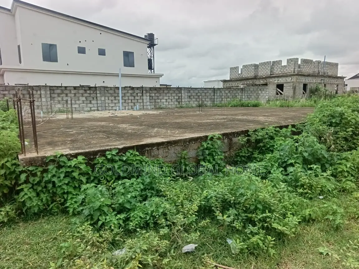 5bdrm Duplex in Lugbe District., FHA for sale in FHA