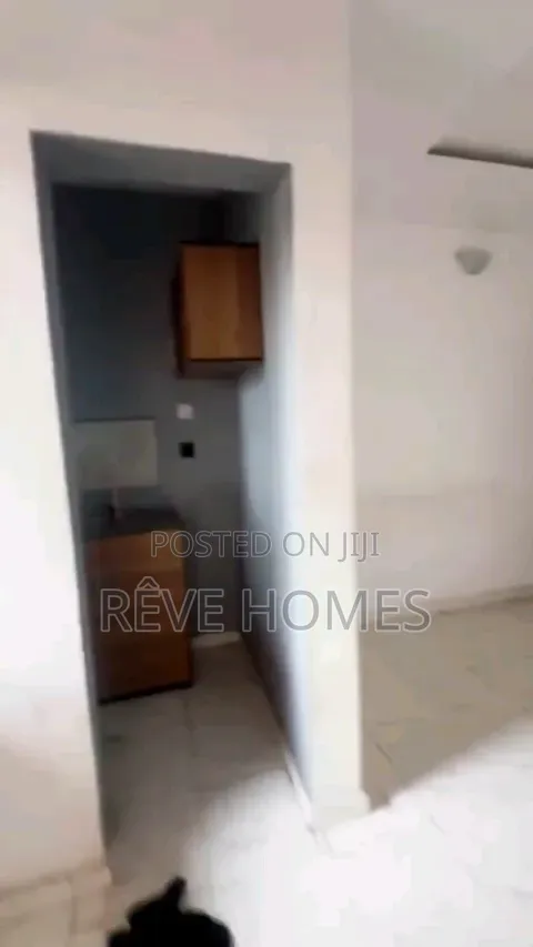 Mini Flat in Shomolu / Shomolu for rent in Shomolu / Shomolu