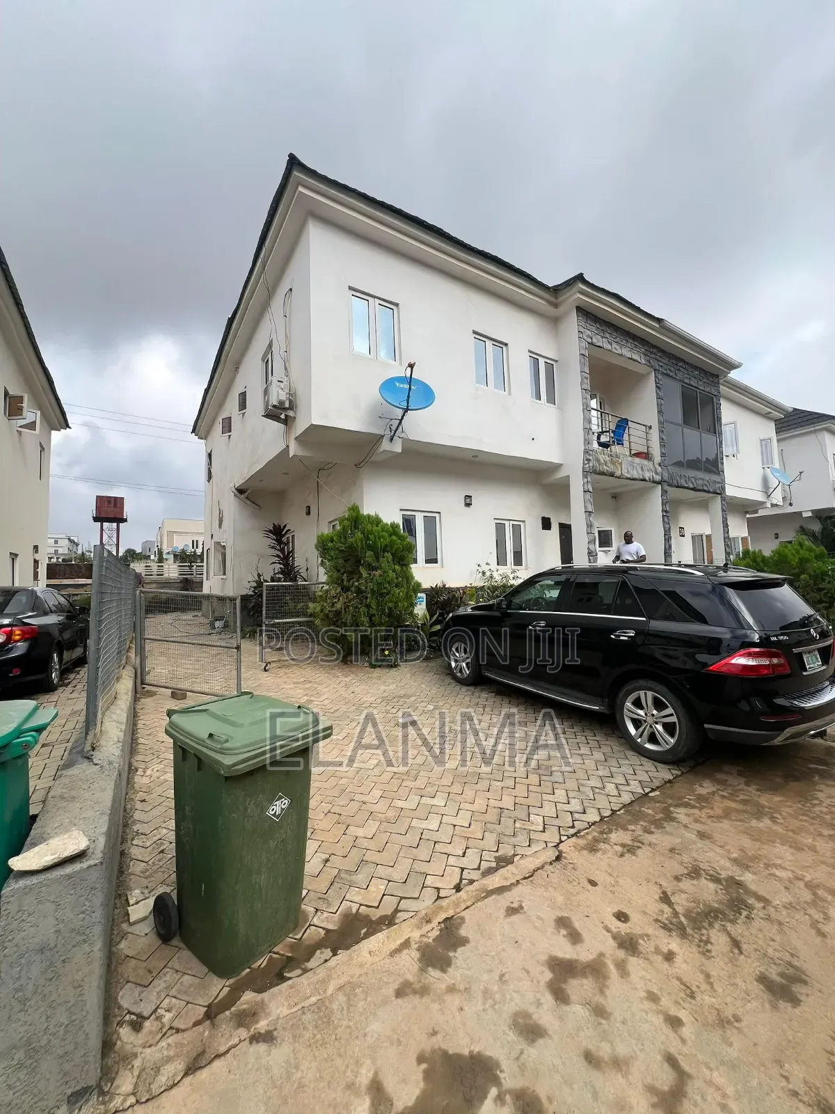4bdrm Duplex in Life Camp for sale in Life Camp