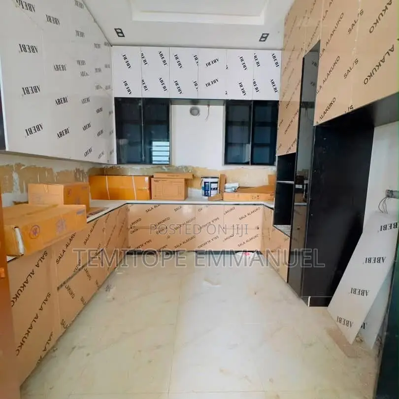 Furnished 4bdrm Duplex in Opebi for sale in Opebi