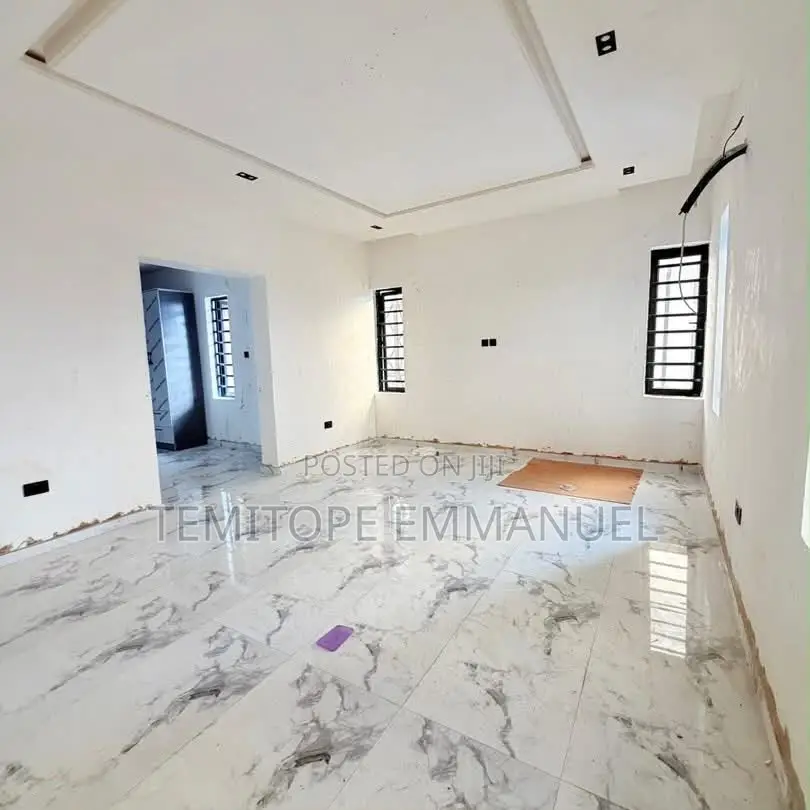 Furnished 4bdrm Duplex in Gbagada for sale in Gbagada