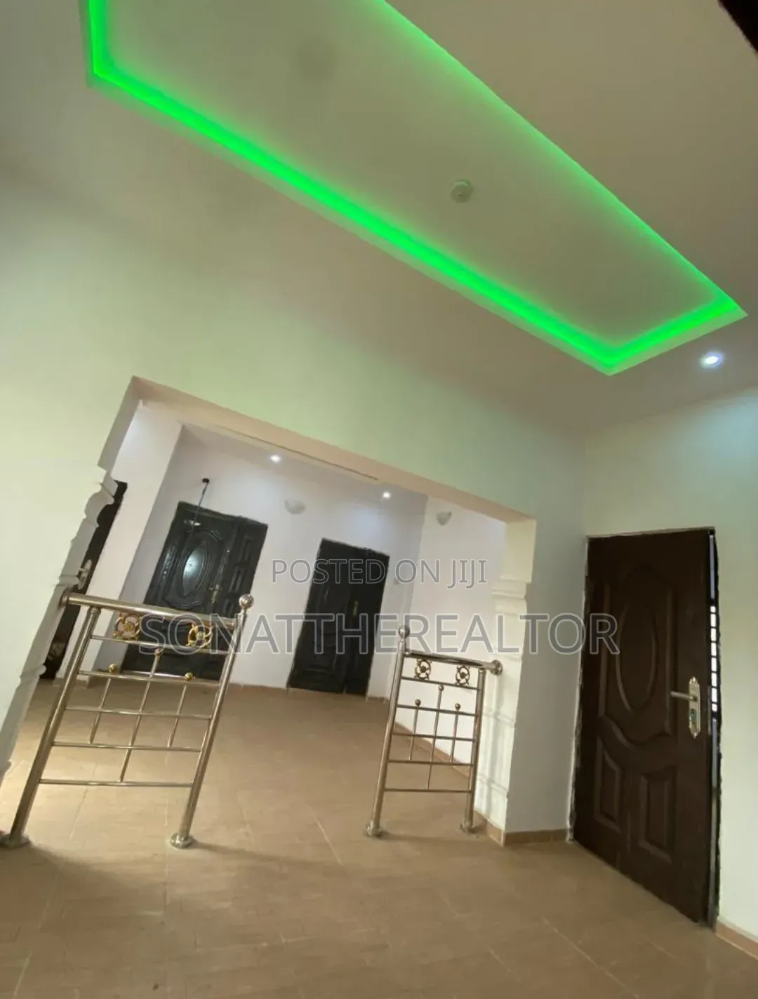 2bdrm Apartment in Oluyole Estate for rent in Oluyole Estate