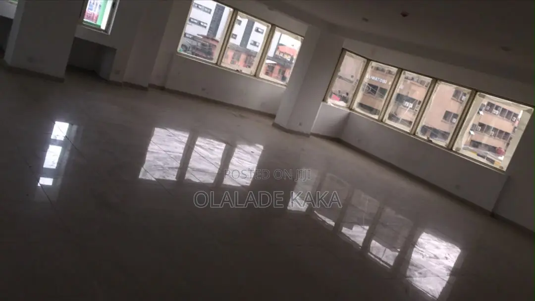 Modern Office Complex on 9 Floors Including Basement in Allen Avenue