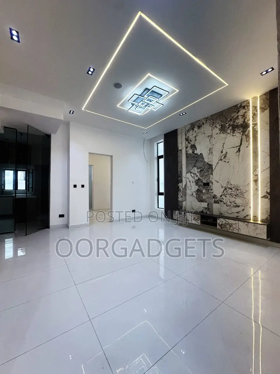 Furnished 4bdrm Duplex in Ikota for sale in Ikota