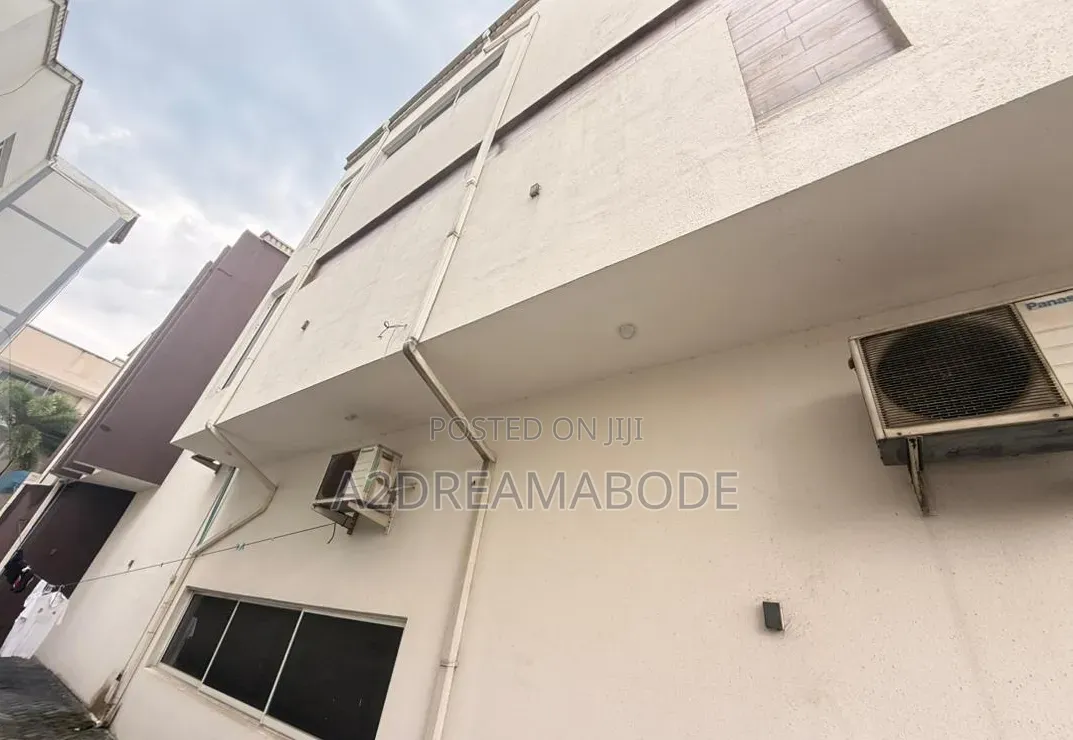 6bdrm Duplex in Ikeja Gra for rent in Ikeja GRA