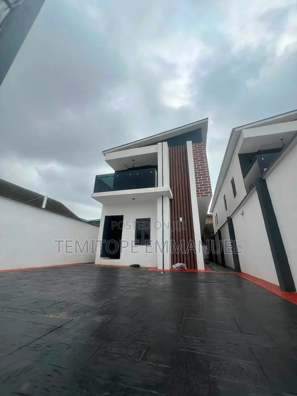 Furnished 4bdrm Duplex in Alimosho for sale in Alimosho