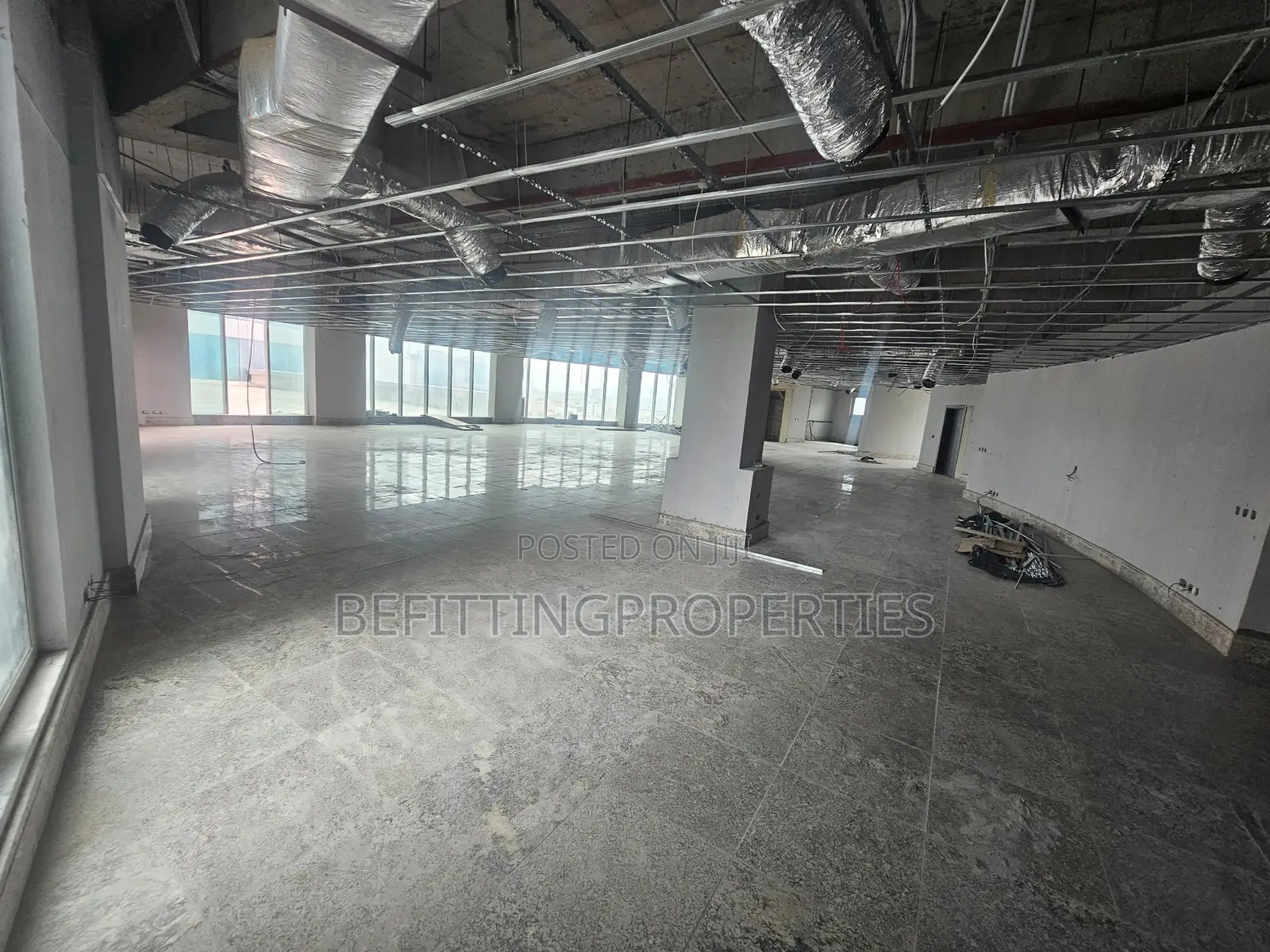 Exclusive 520 SQM Office Space in Victoria Island