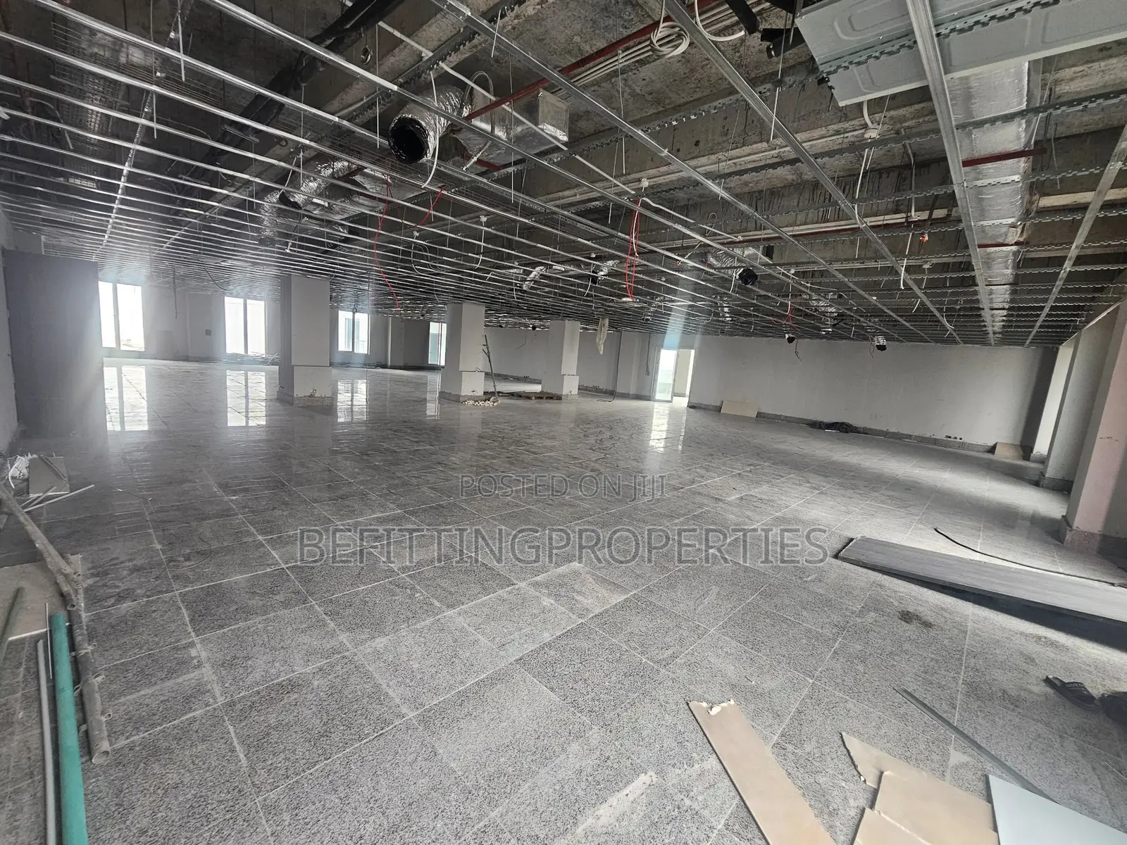 Exclusive 520 SQM Office Space in Victoria Island