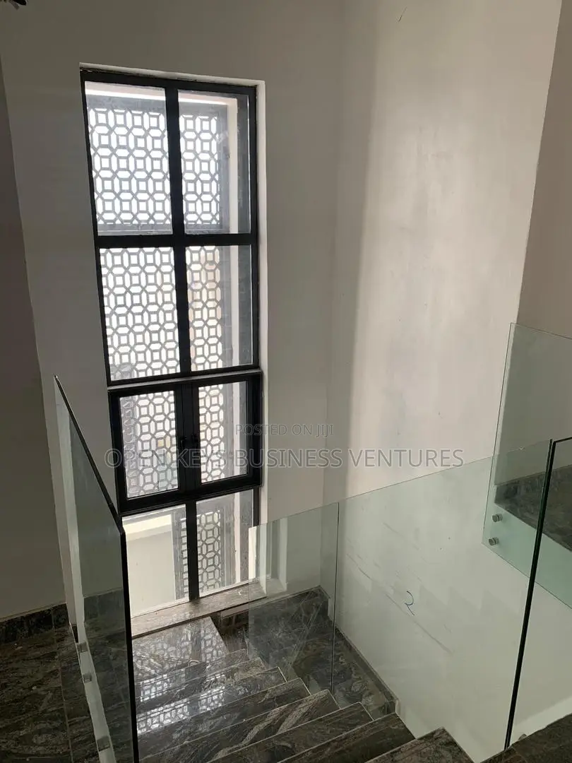 Furnished 5bdrm Duplex in Legacy, Akobo for sale in Akobo