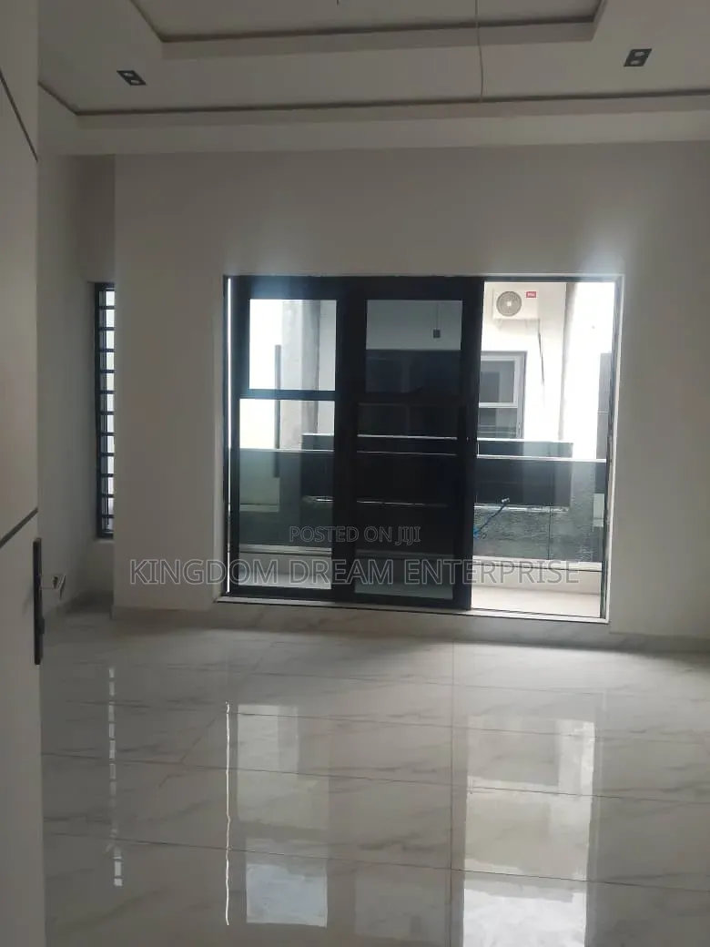 Mini Flat in Magboro, Berger for rent in Berger