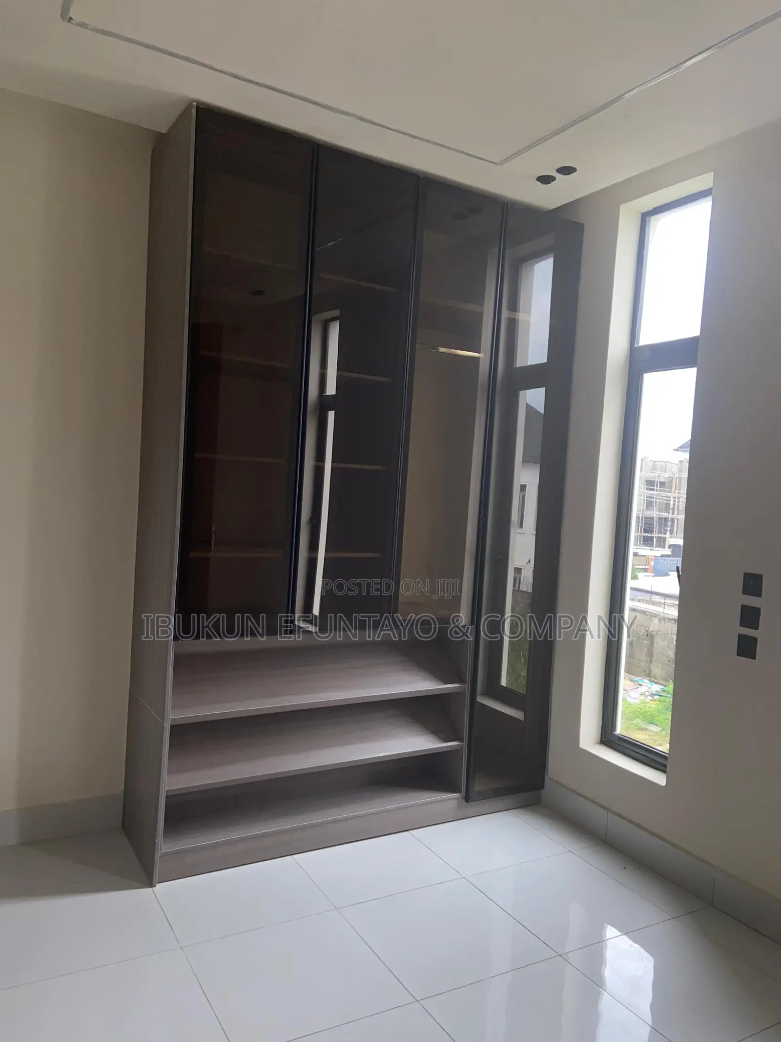 5bdrm Duplex in Royal Pine Garden, Chevron for sale in Chevron