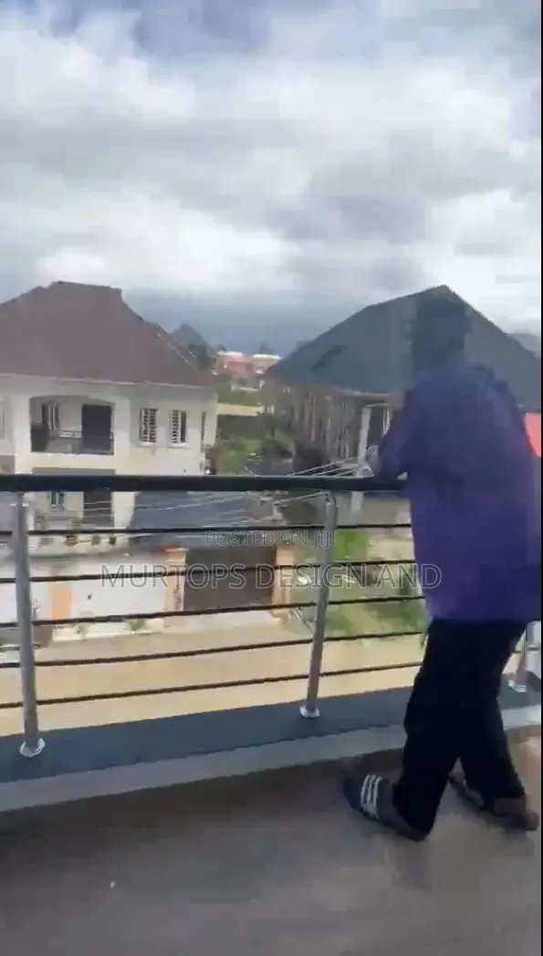2bdrm Apartment in Lekki Phase 2 for rent in Lekki Phase 2