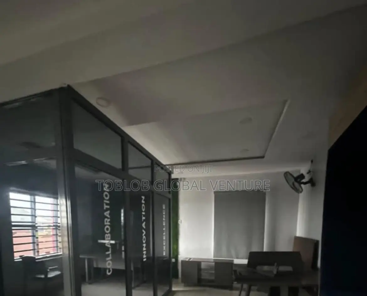 Cooperate Office for Rent in Ibadan North West