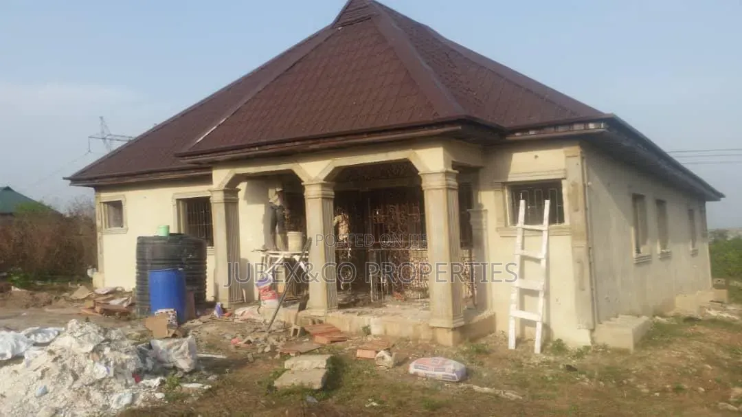 3bdrm Bungalow in Akinside Coker Ifo for sale in Ifo