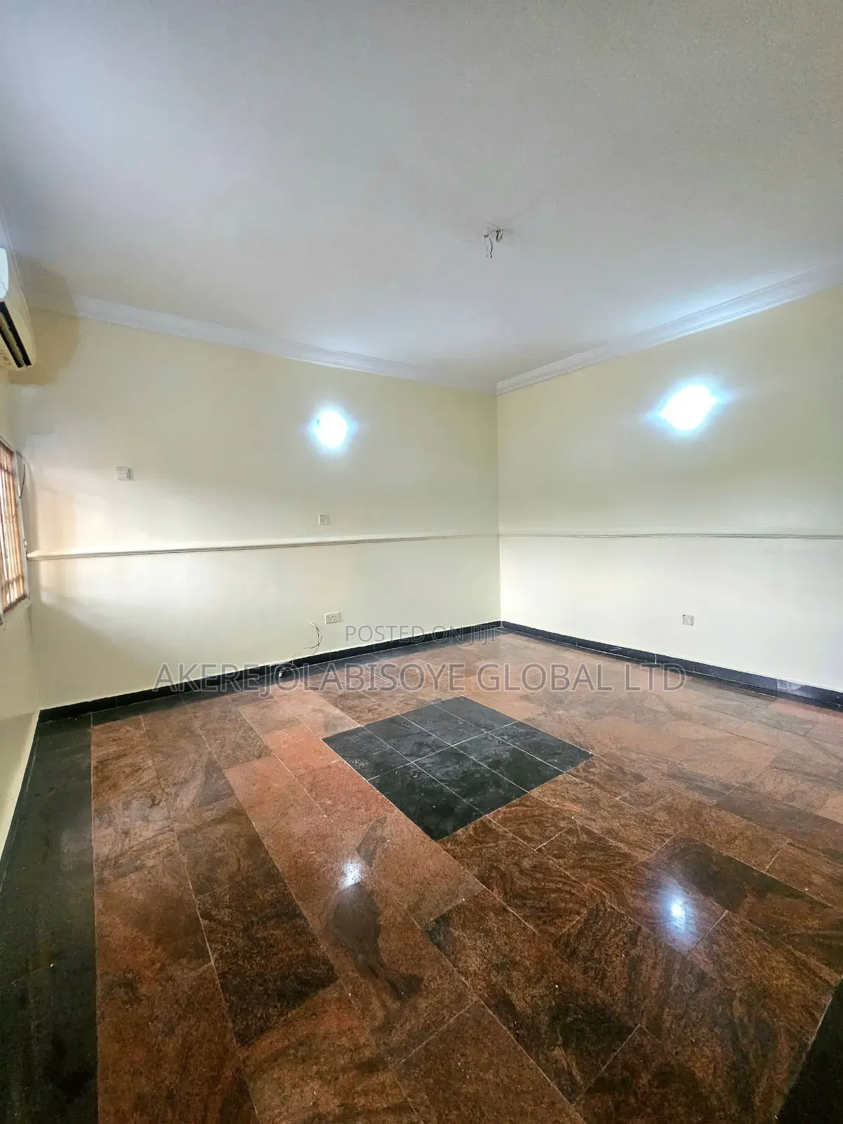 3bdrm Block of Flats in Utako Abuja for rent in Utako