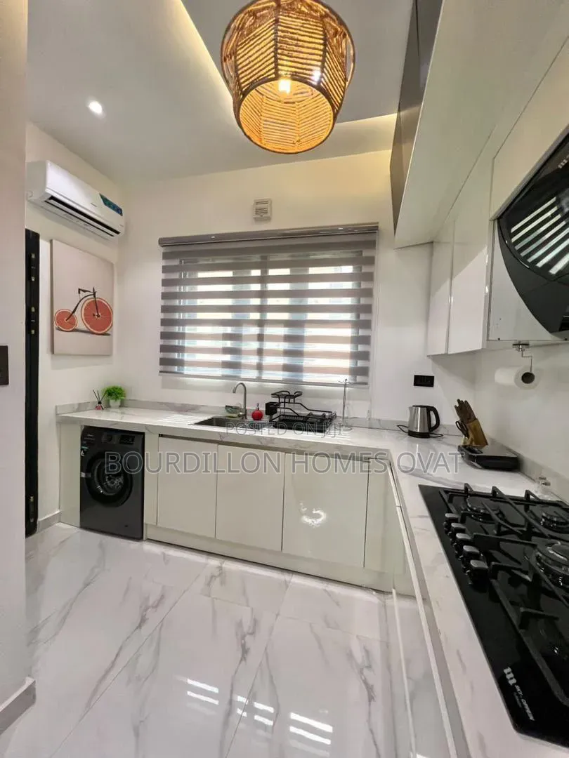 Furnished 2bdrm Apartment in Lekki Phase 1 for rent in Lekki Phase 1