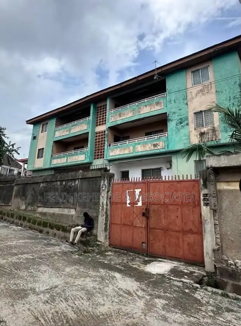 18bdrm Block of Flats in Oni & Sons, Ring for sale in Rind Road