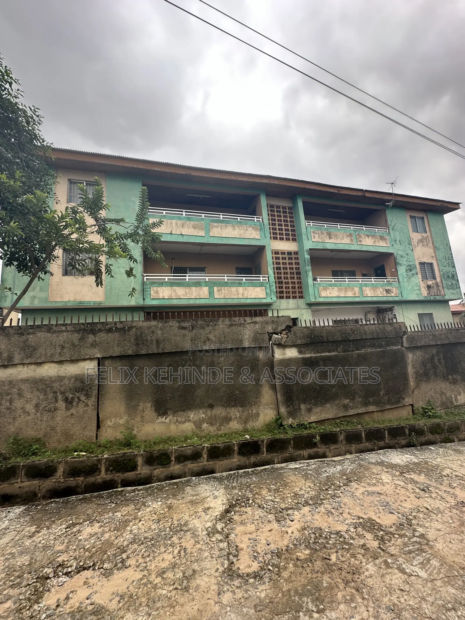 18bdrm Block of Flats in Oni & Sons, Ring for sale in Rind Road