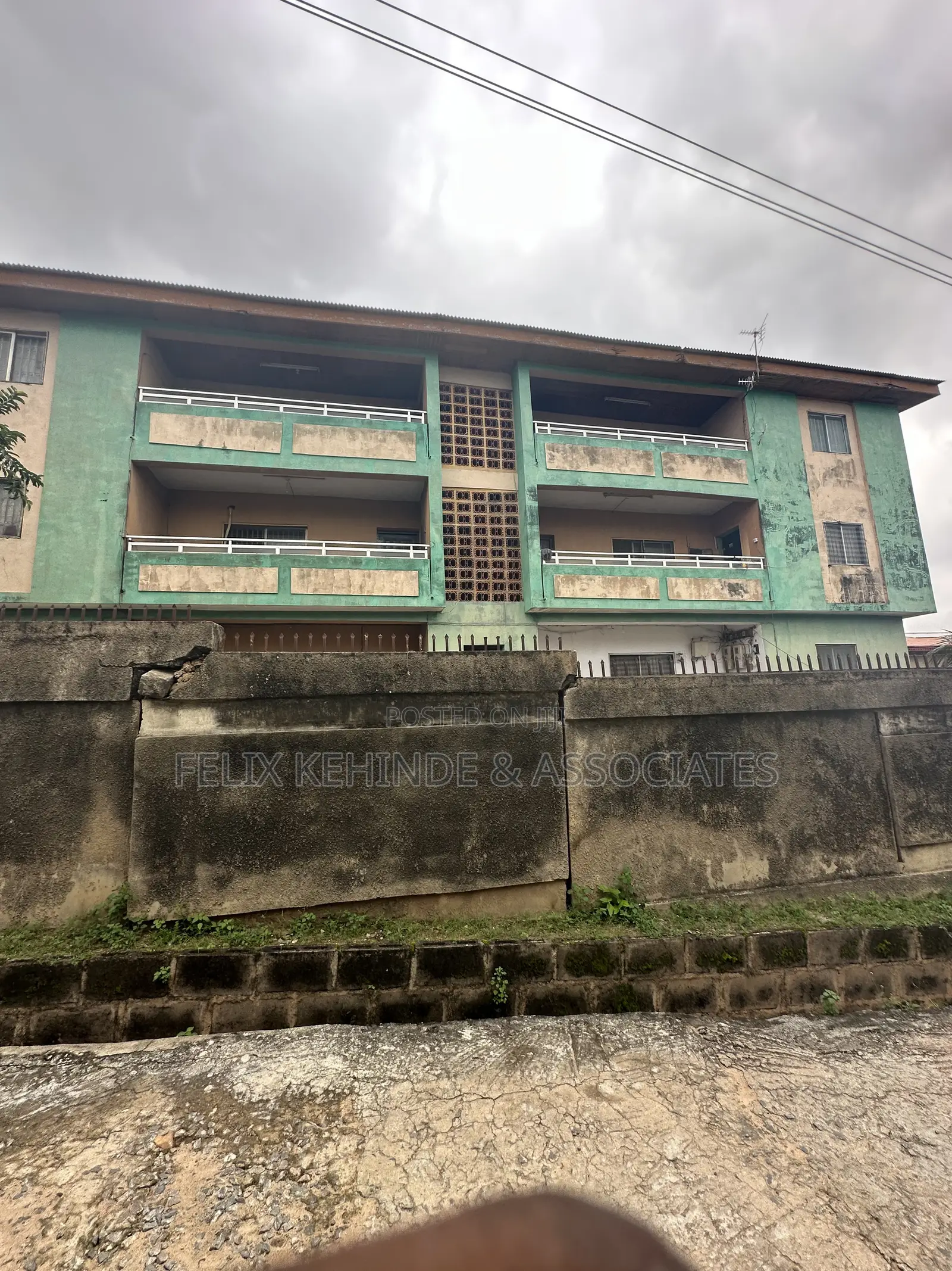 18bdrm Block of Flats in Oni & Sons, Ring for sale in Rind Road