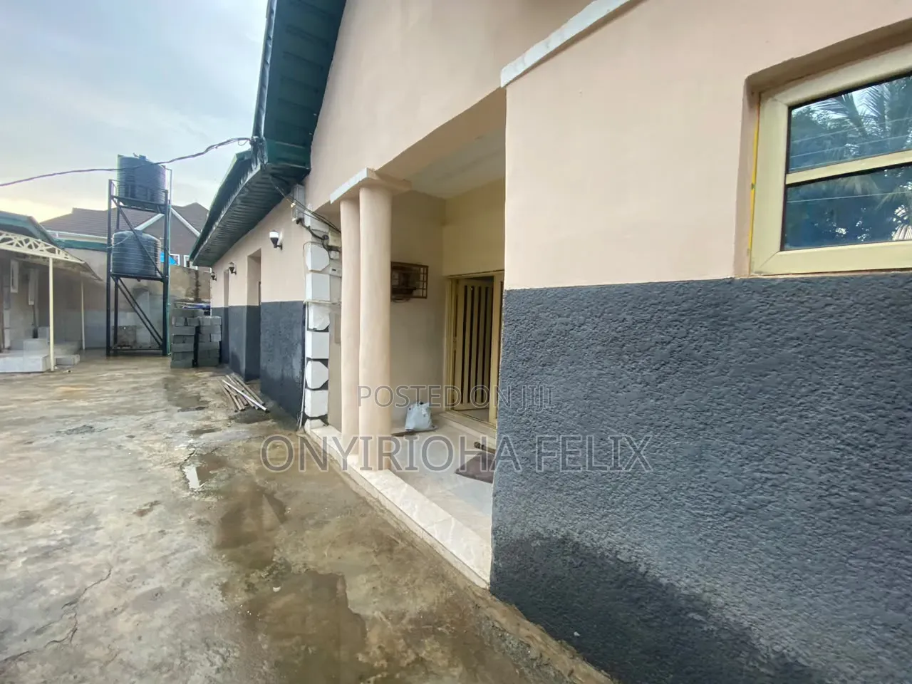 3bdrm Bungalow in Off 3Rd Avenue, Bunkoro for rent in Bunkoro