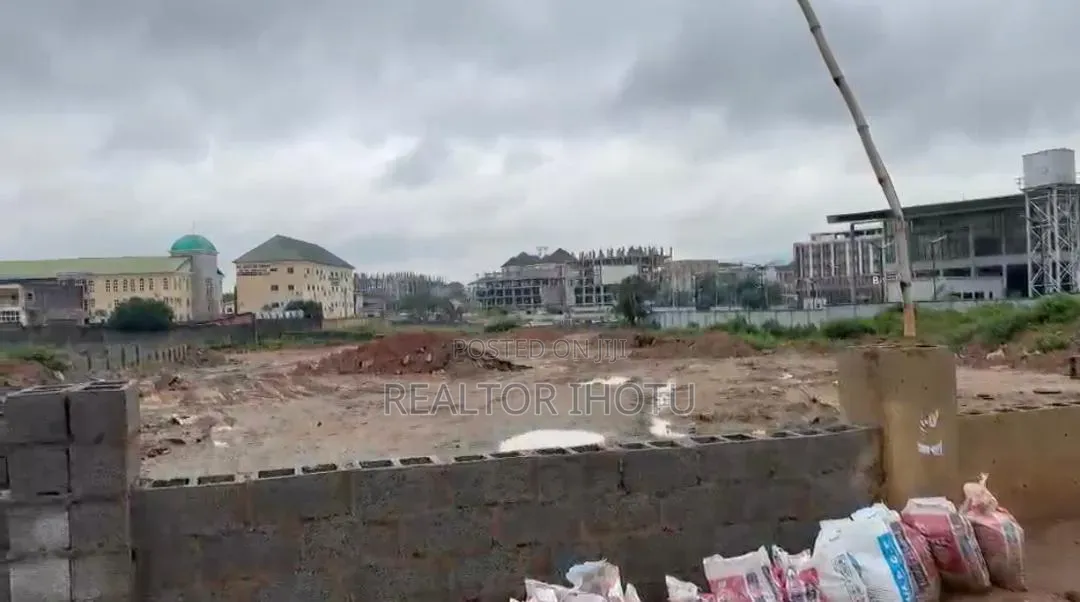 10900sqm, Commercial, FCDA C of O, Tarred Road in Mabushi