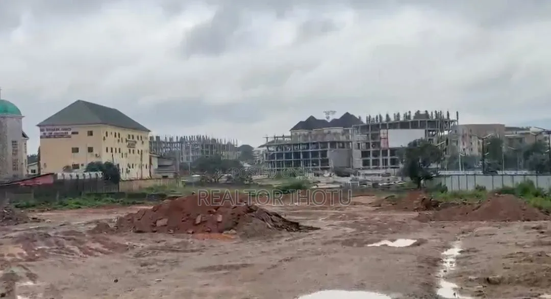 10900sqm, Commercial, FCDA C of O, Tarred Road in Mabushi