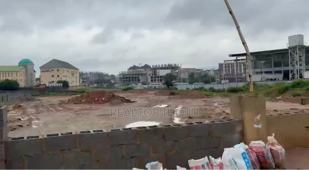 10900sqm, Commercial, FCDA C of O, Tarred Road in Mabushi
