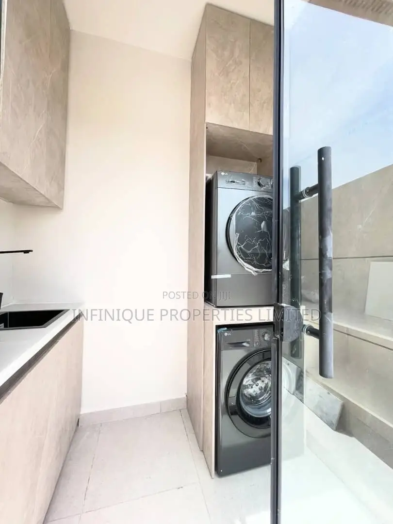 2bdrm Penthouse in Lekki Phase 1 for sale in Lekki Phase 1
