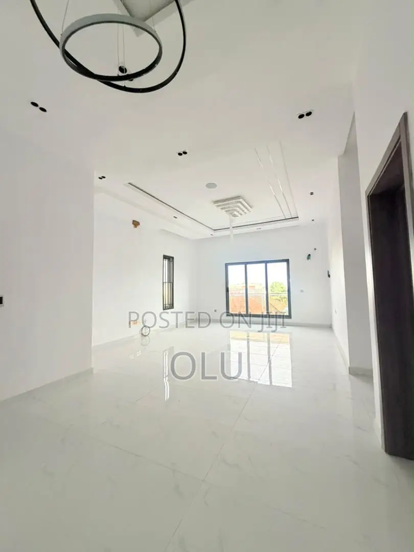 Furnished 4bdrm Duplex in Ikeja Gra for sale in Ikeja GRA