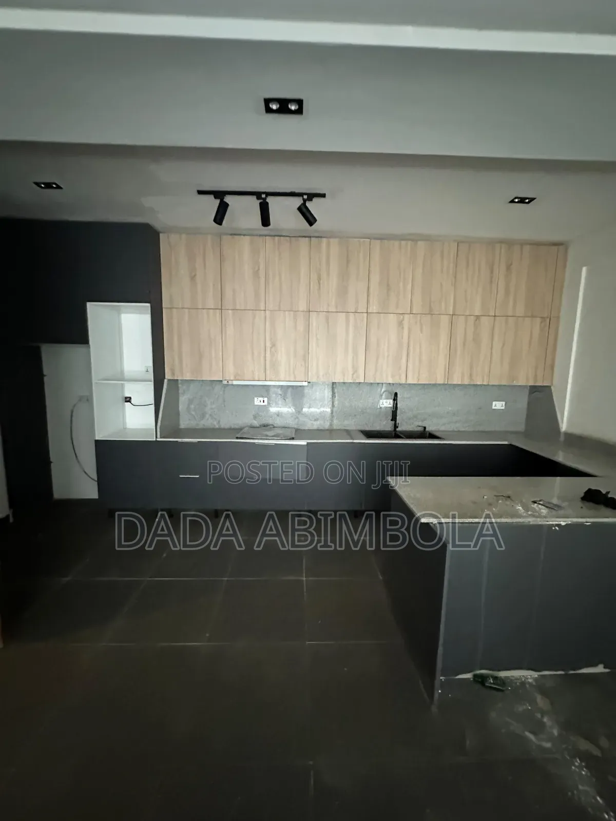 2bdrm Apartment in Ikate for sale in Ikate
