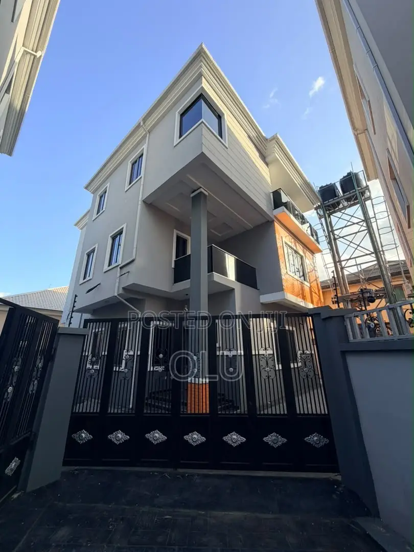 Furnished 5bdrm Duplex in Magodo Gra Ph2 for sale in GRA Phase 2 Shangisha