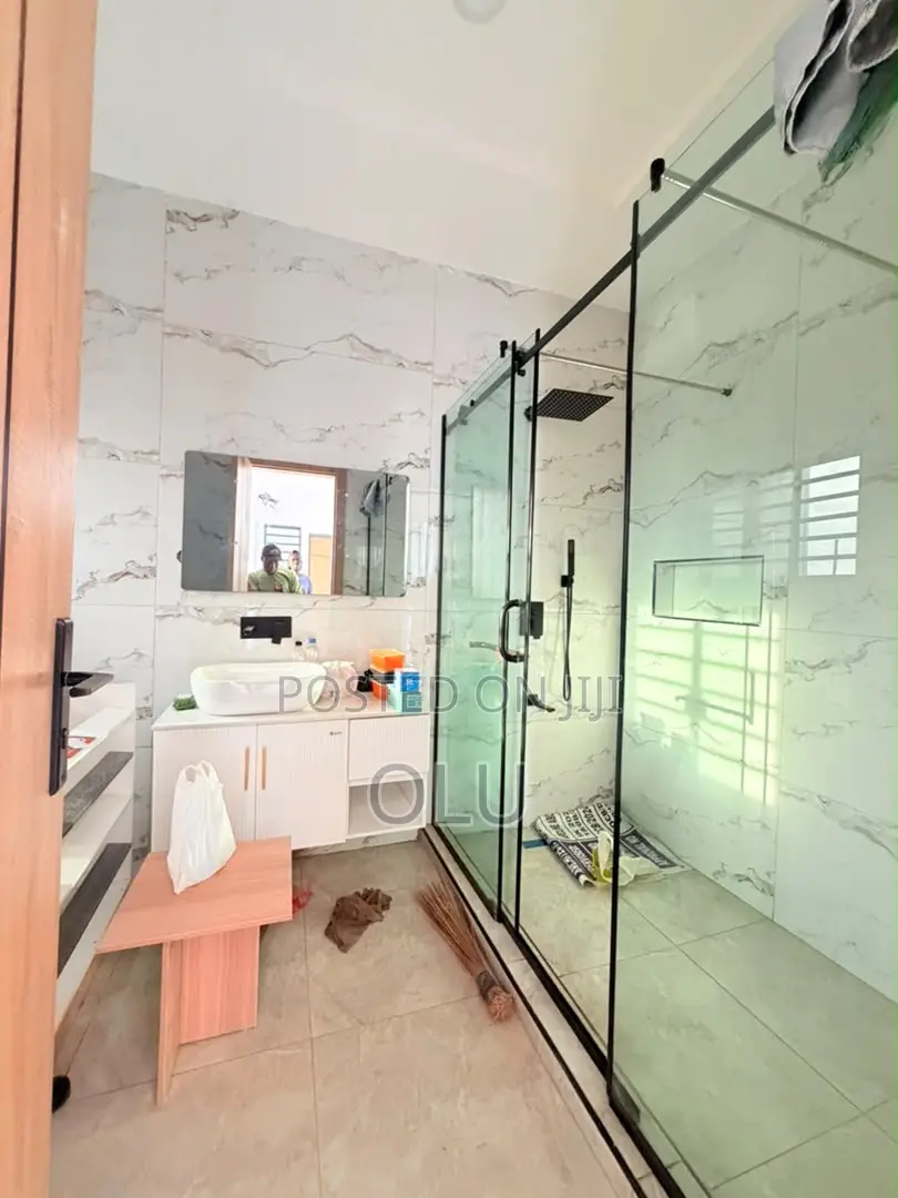 Furnished 4bdrm Duplex in Ikeja Gra for sale in Ikeja GRA