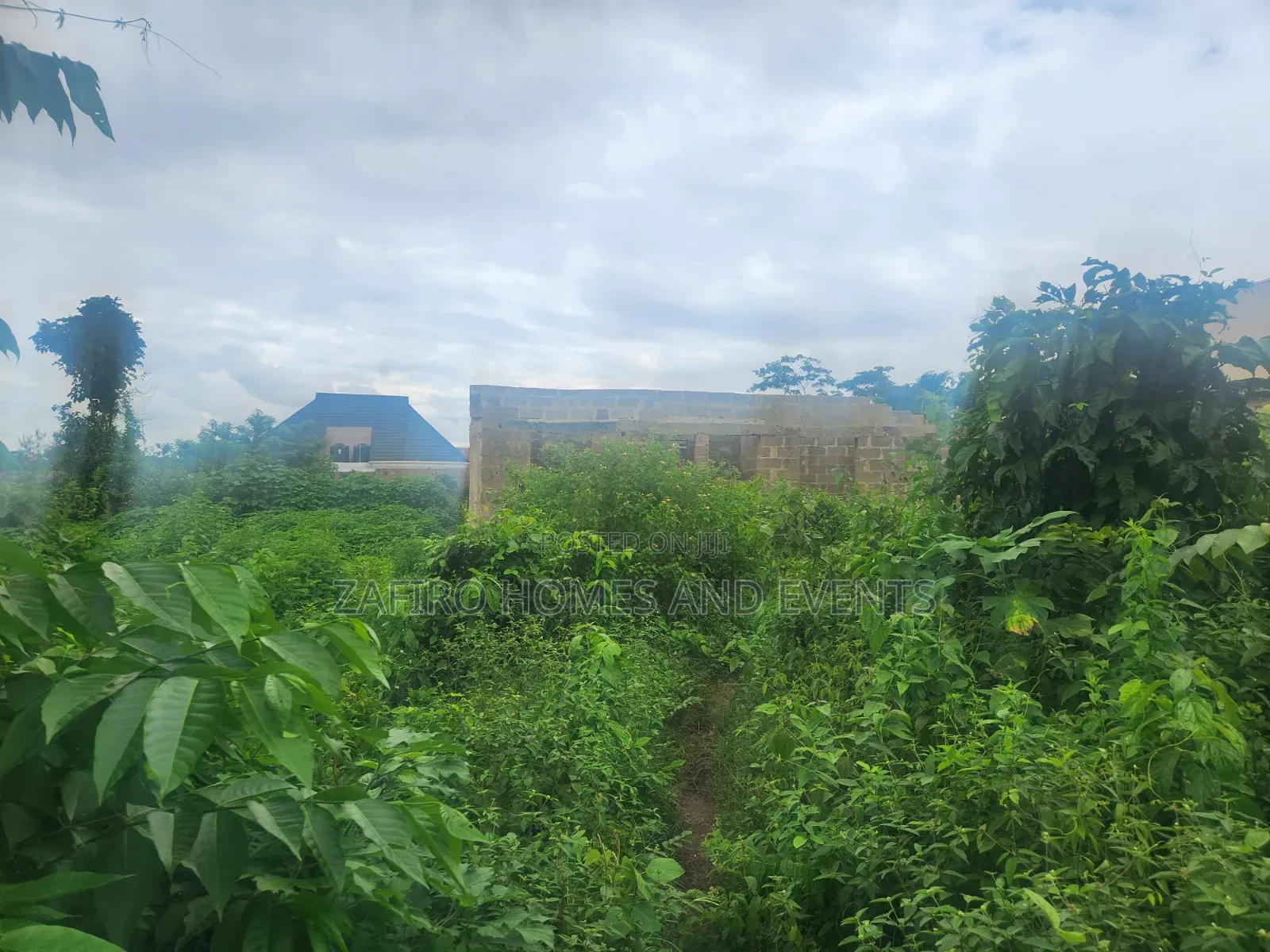 Half Plot of Land for Sale at
2nd Avians Off Ayegun Oleyo Akala Exp. in Akala Express
