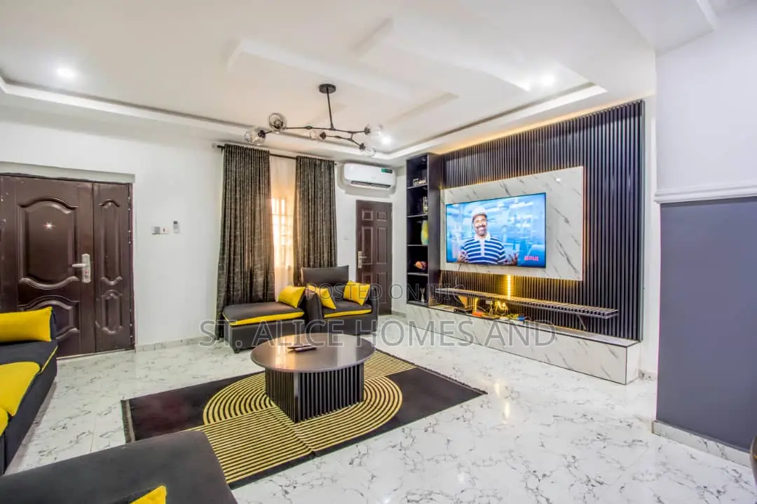 Asaka CAVE 3 Bedroom Apartment in Central Business District