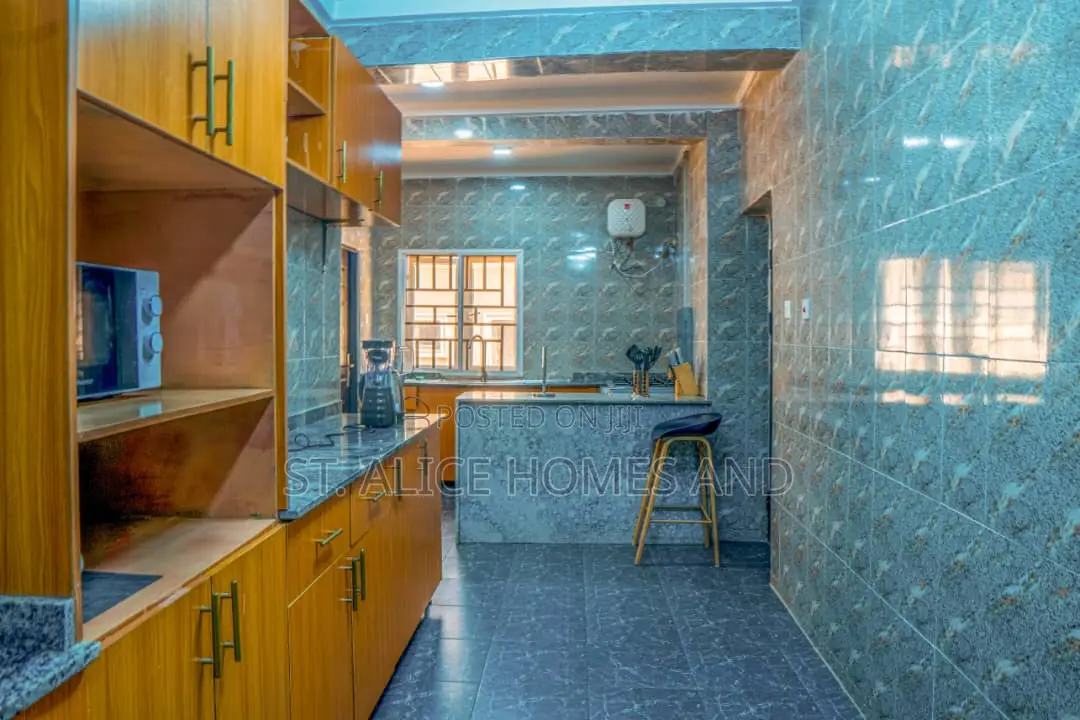 Asaka CAVE 3 Bedroom Apartment in Central Business District