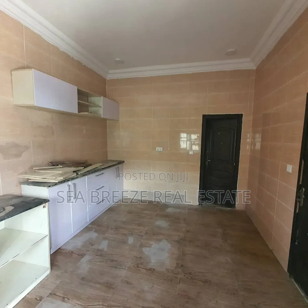 3bdrm Duplex in Lekki Agungi for sale in Agungi