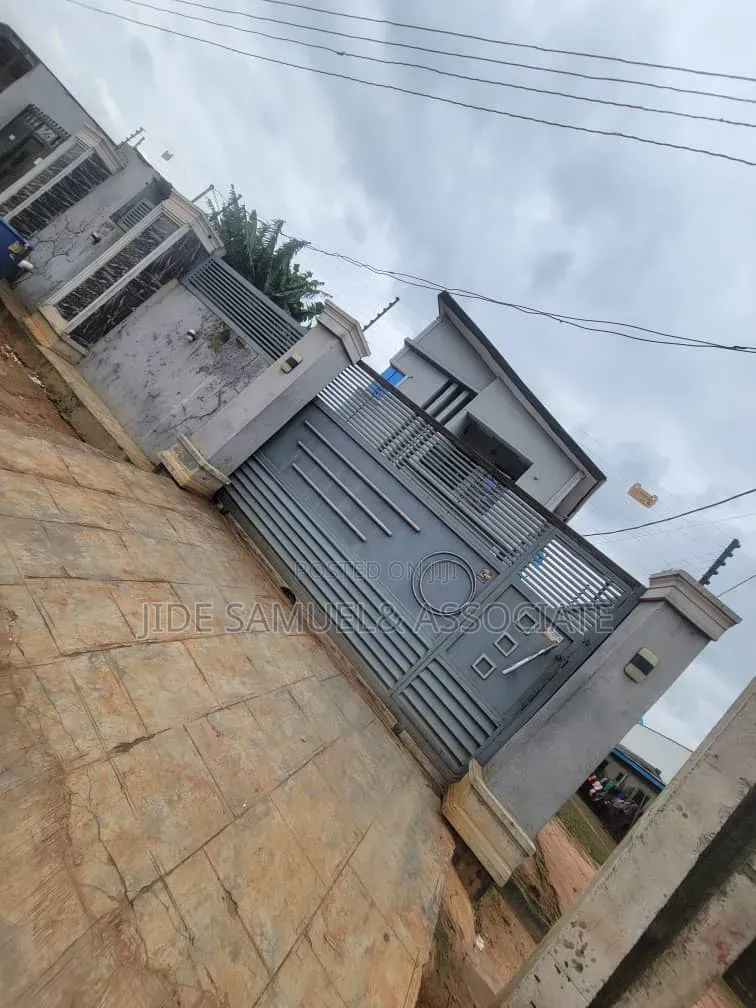 Furnished 2bdrm Block of Flats in Ayobo for rent in Ayobo