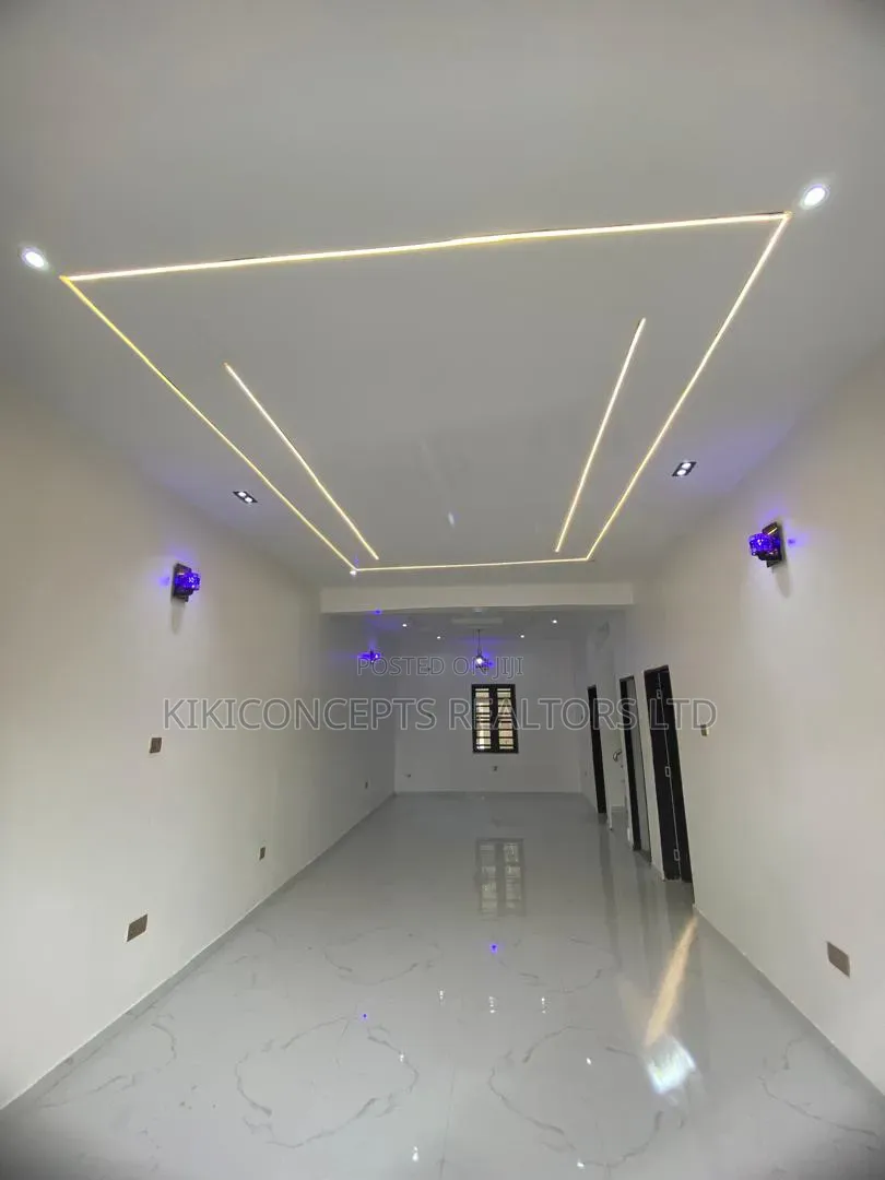 4bdrm Duplex in Okebadan Estate, Ibadan for sale in Ibadan
