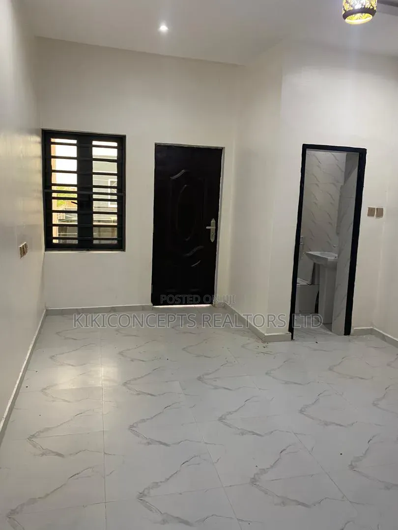 4bdrm Duplex in Okebadan Estate, Ibadan for sale in Ibadan