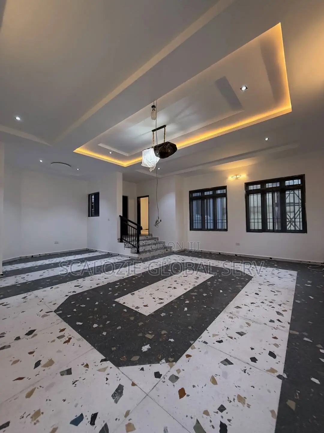 5bdrm Duplex in Circular Road, Woji for sale in Woji