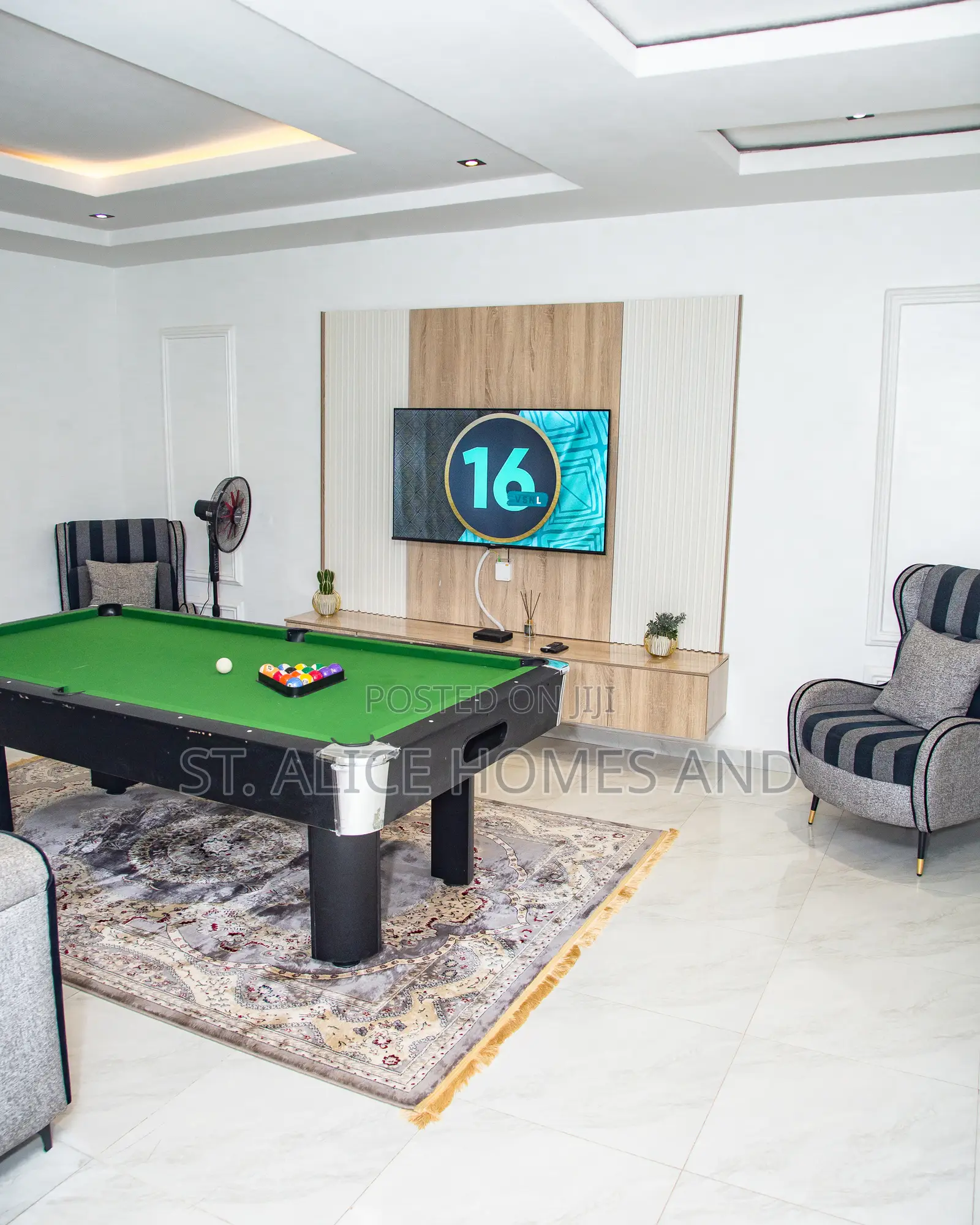 Asaka Amara 5 Bedroom Apartment With Furnished Luxurious Office in Central Business District