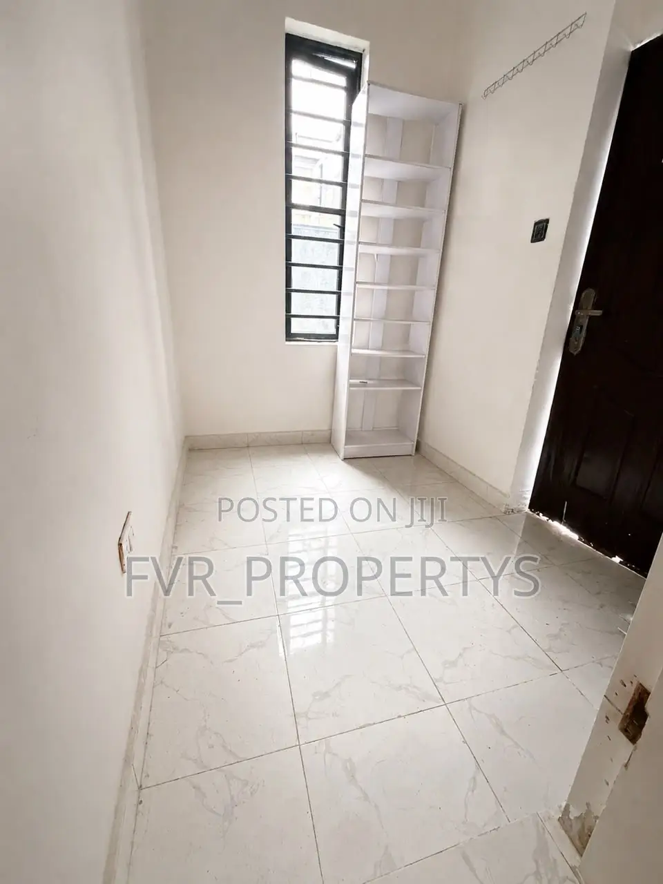 1bdrm Shared Apartment in Ocean Harbor, Lekki for rent in Lekki