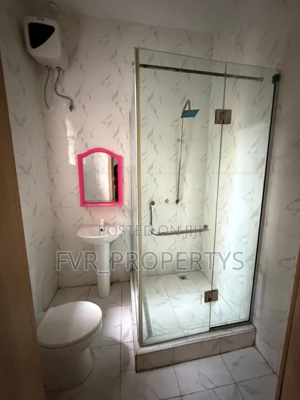1bdrm Shared Apartment in Ocean Harbor, Lekki for rent in Lekki