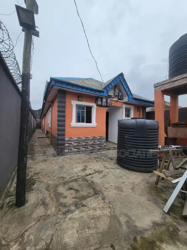 Furnished Mini Flat in Ayobo for rent in Ayobo