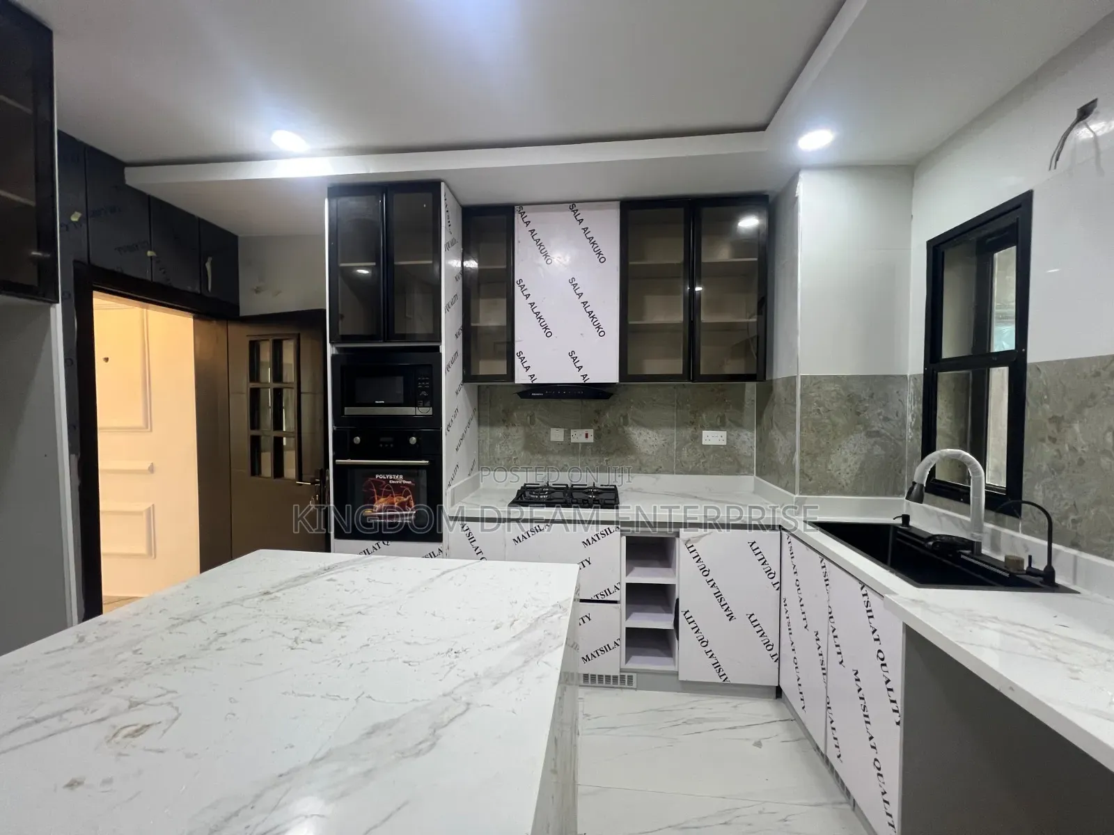 3bdrm Apartment in Lekki Phase 1 for rent in Lekki Phase 1