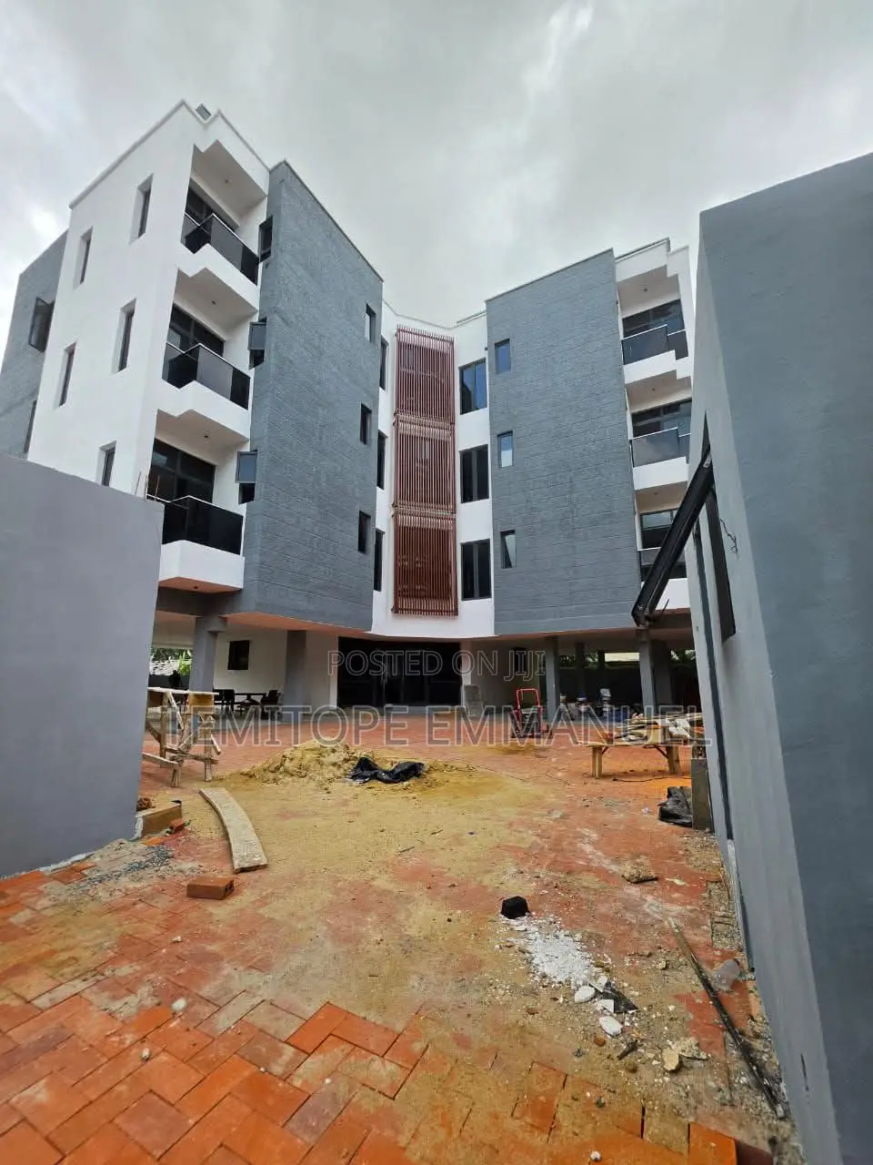 Furnished 3bdrm Apartment in Ikeja GRA for sale in Ikeja GRA