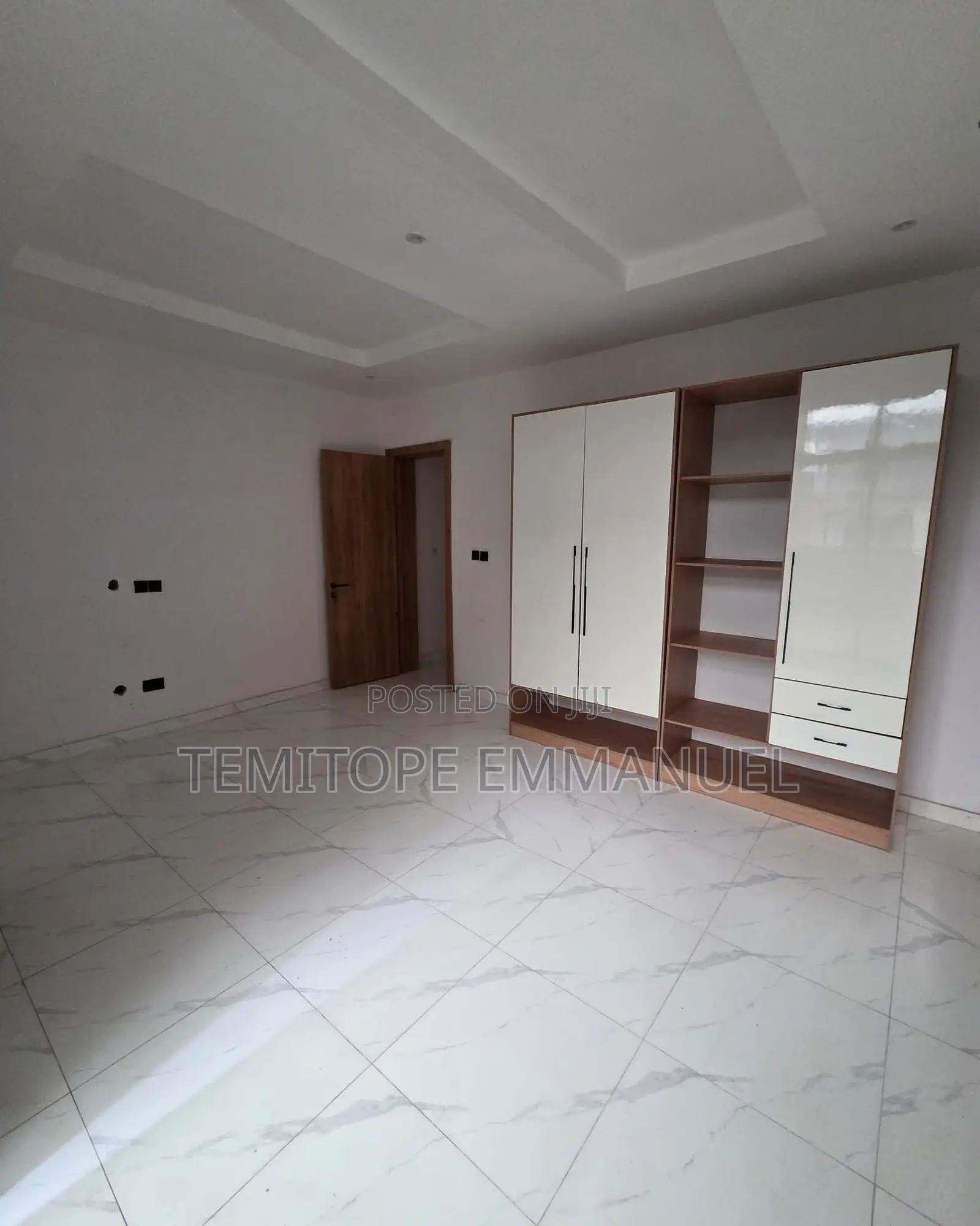 Furnished 3bdrm Apartment in Ikeja GRA for sale in Ikeja GRA
